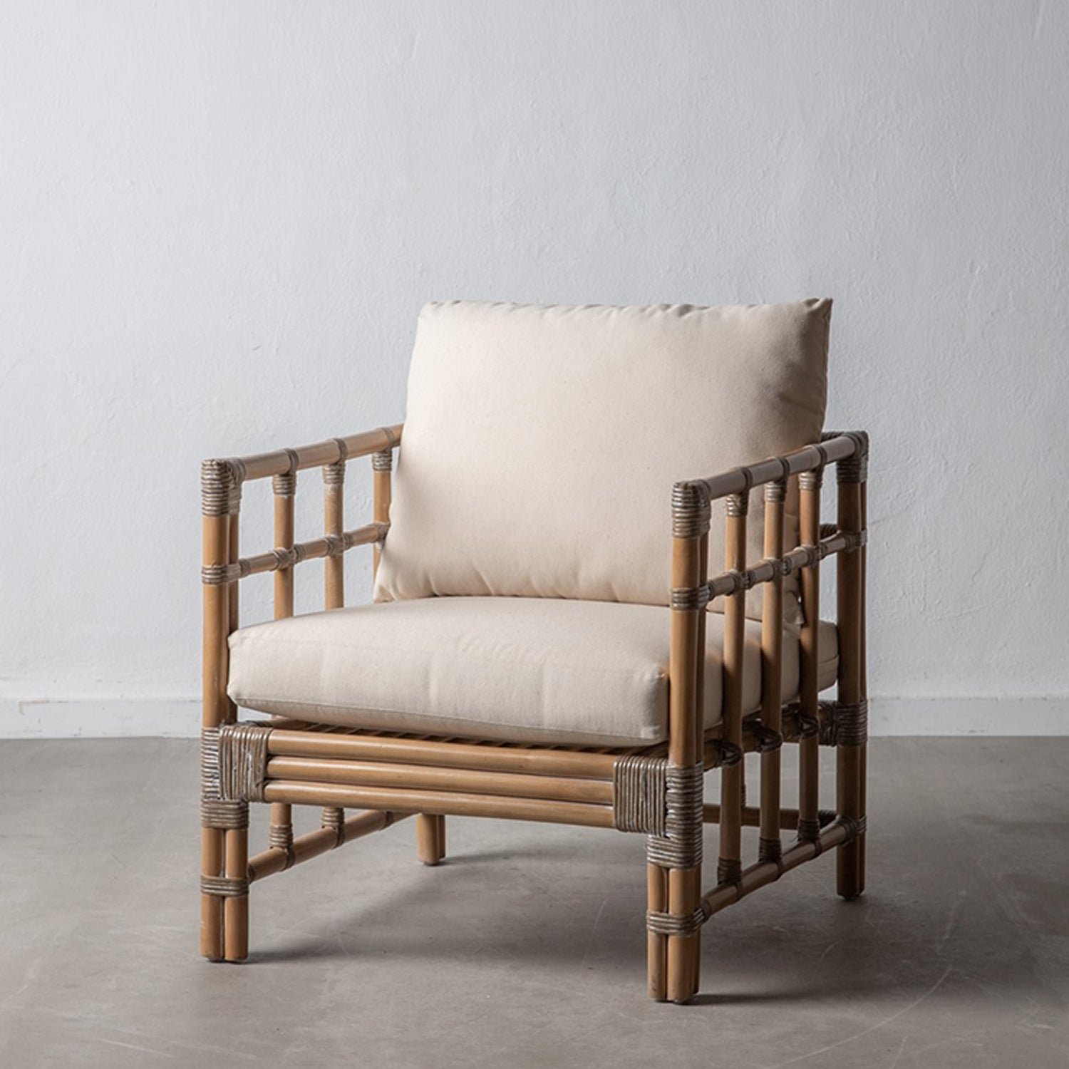 Poltrona Rattan com Almofada